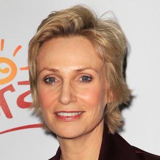 Jane Lynch in Los Angeles Premiere of Escape from Planet Earth - Arrivals