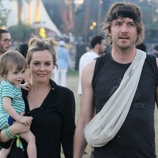 Alicia Silverstone in Celebrities at The 2012 Coachella Valley Music and Arts Festival - Week 2 Day 3 - jarecki-silverstone-2012-coachella-week-2-day-3-01