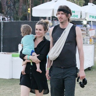 Alicia Silverstone in Celebrities at The 2012 Coachella Valley Music and Arts Festival - Week 2 Day 3 - jarecki-silverstone-2012-coachella-week-2-day-3-05