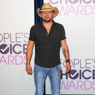 Jason Aldean in The 2013 People's Choice Awards Nominee Announcements