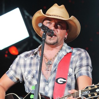 Jason Aldean Performs During The My Kind of Party Tour