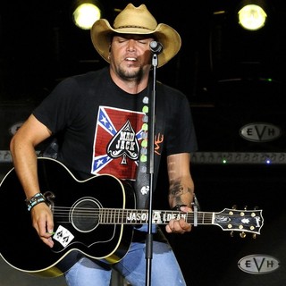 Jason Aldean in Jason Aldean Performs During His My Kinda Party Tour 2012