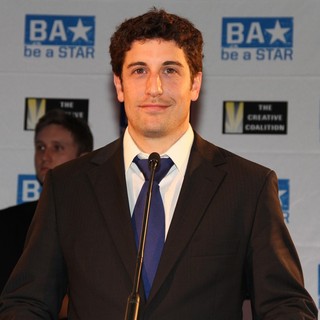 Jason Biggs in Anti-Bullying Alliance Be A Star Launched by The Creative Coalition, A-List Celebs and WWE