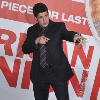 Jason Biggs in American Reunion Los Angeles Premiere - Arrivals