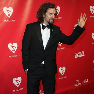 Jason Mraz in 2012 MusiCares Person of The Year Gala Honoring Paul McCartney