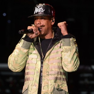 Jay-Z in BBC Radio 1's Hackney Weekend - Day 1 - jay-z-hackney-weekend-day-1-03