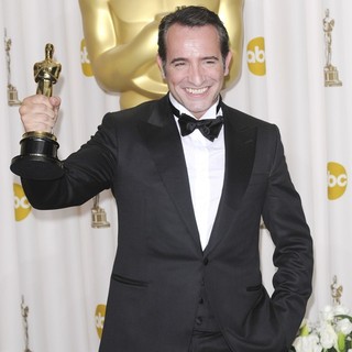 Jean Dujardin in 84th Annual Academy Awards - Press Room