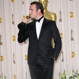 Jean Dujardin in 84th Annual Academy Awards - Press Room