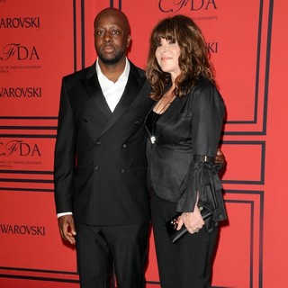 Wyclef Jean, Dana Foley in 2013 CFDA Awards - Arrivals