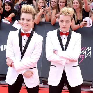 Jedward in 2013 MuchMusic Video Awards - Arrivals
