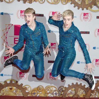 Jedward in The MTV EMA's 2012 - Arrivals