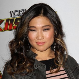 Jenna Ushkowitz in 102.7 KIIS FM's Jingle Ball 2011 - Arrivals