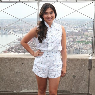 Jenna Ushkowitz Promotes Her Book Choosing Glee - jenna-ushkowitz-promotes-book-choosing-glee-03