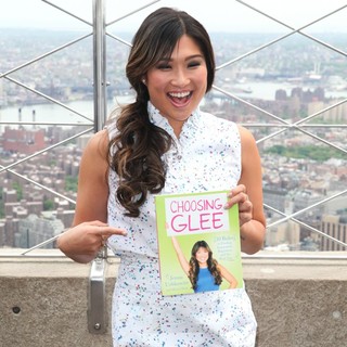 Jenna Ushkowitz Promotes Her Book Choosing Glee - jenna-ushkowitz-promotes-book-choosing-glee-06