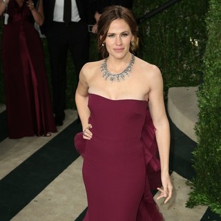 2013 Vanity Fair Oscar Party - Arrivals