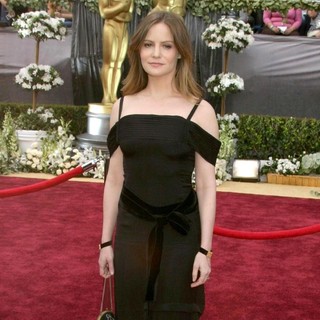 Jennifer Jason Leigh in The 78th Annual Academy Awards - Red Carpet Arrivals