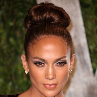 Jennifer Lopez in 2012 Vanity Fair Oscar Party - Arrivals