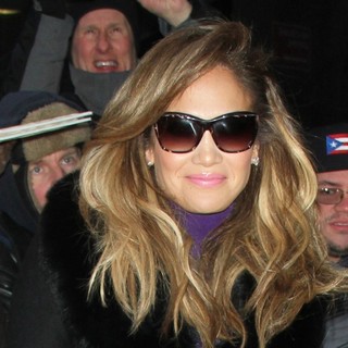 Jennifer Lopez in Celebrities Arrive at ABC Studios for Good Morning America