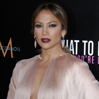 The Los Angeles Premiere of What to Expect When You're Expecting - Arrivals