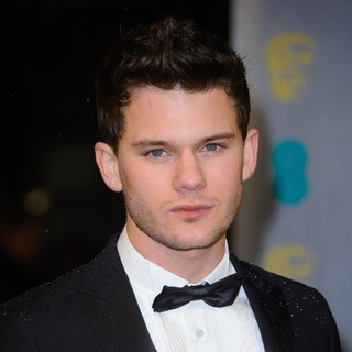 Jeremy Irvine in The 2013 EE British Academy Film Awards - Arrivals
