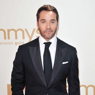 Jeremy Piven in The 63rd Primetime Emmy Awards - Arrivals