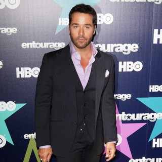 Jeremy Piven in Final Season Premiere of HBO's Entourage