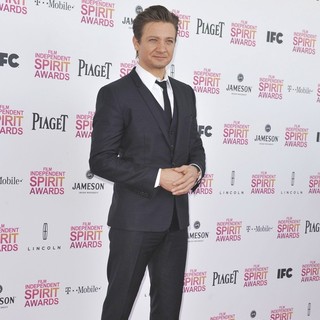 Jeremy Renner in 2013 Film Independent Spirit Awards - Arrivals