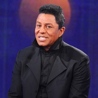 Jermaine Jackson in Champs-Elysees TV Talk Show - Inside Show