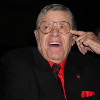 Jerry Lewis in Jerry Lewis Is Awarded The Nevada Broadcasters Association Livetime Achievement Award