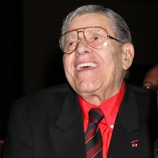 Jerry Lewis in Jerry Lewis Is Awarded The Nevada Broadcasters Association Livetime Achievement Award