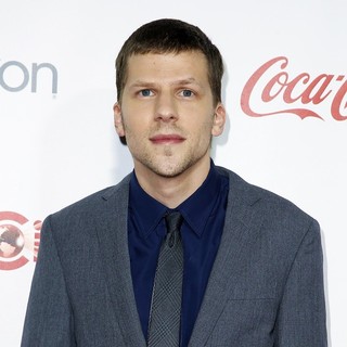 Jesse Eisenberg Pictures with High Quality Photos
Jesse Eisenberg
