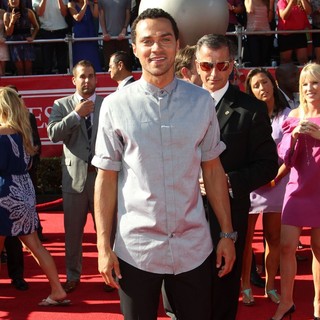 Jesse Williams in 2012 ESPY Awards - Red Carpet Arrivals