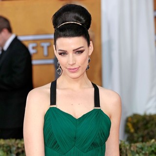 Jessica Pare in 19th Annual Screen Actors Guild Awards - Arrivals
