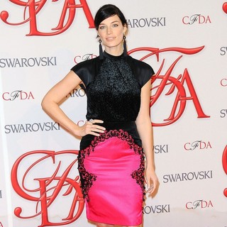 Jessica Pare in 2012 CFDA Fashion Awards