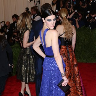 Jessica Pare in PUNK: Chaos to Couture Costume Institute Gala - jessica-pare-chaos-to-couture-costume-institute-gala-02