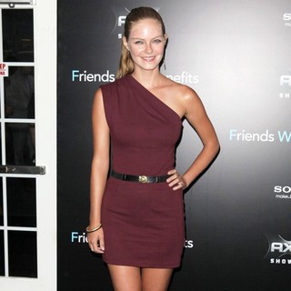 New York Premiere of Friends with Benefits - Arrivals - jessica-perez-premiere-friends-with-benefits-01