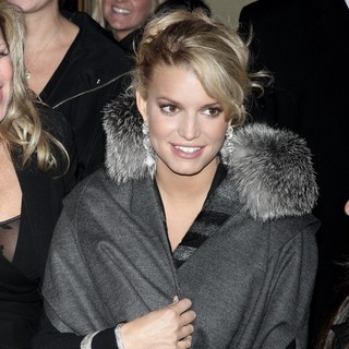 Jessica Simpson in Macy's 150th Birthday Gala Celebration - Arrivals - jessica-simpson-macy-s-150th-birthday-gala-celebration-03