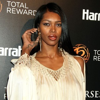 Jessica White in Escape to Total Rewards Los Angeles
