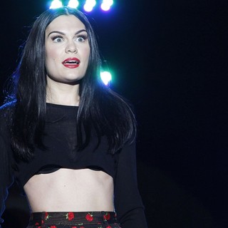 Jessie J in Jessie J Performing Live on Stage