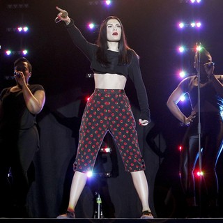 Jessie J in Jessie J Performing Live on Stage