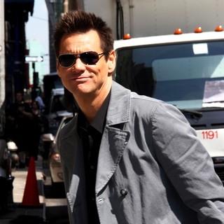 Jim Carrey in Jim Carrey Outside The Ed Sullivan Theater for The Late Show with David Letterman