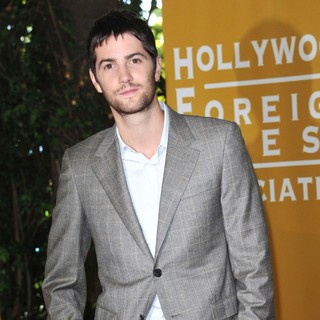 Jim Sturgess in The 2011 Hollywood Foreign Press Association Luncheon - Arrivals