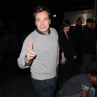 Jimmy Fallon in David Lee Roth Performs at Cafe Wha - Arrivals