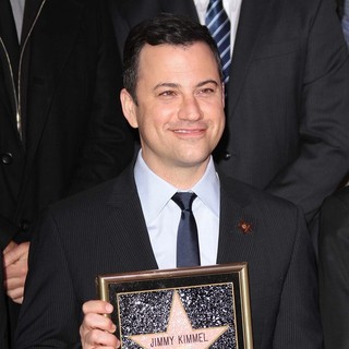 Jimmy Kimmel Honored with A Star on The Hollywood Walk of Fame - jimmy-kimmel-honored-hollywood-walk-of-fame-02