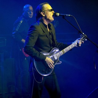 Joe Bonamassa in Joe Bonamassa Performing