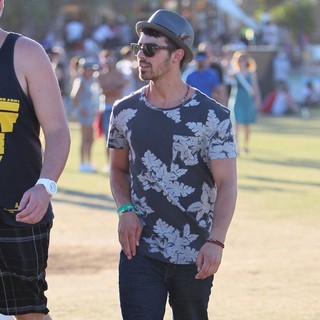 Joe Jonas, Jonas Brothers in Celebrities at The 2012 Coachella Valley Music and Arts Festival - Week 2 Day 2