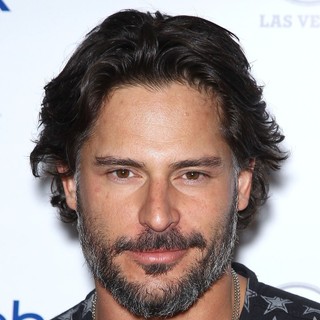 Joe Manganiello in Joe Manganiello Arrives for Rehab Sundays