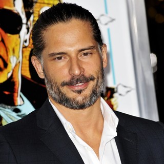 Joe Manganiello in The World Premiere of The Last Stand - joe-manganiello-premiere-the-last-stand-01