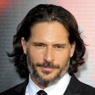 Joe Manganiello in Premiere of HBO's True Blood Season 6 - Arrivals - joe-manganiello-premiere-true-blood-season-6-04