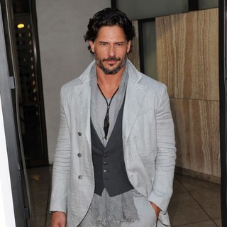 Joe Manganiello in Los Angeles Premiere for The Fifth Season of HBO's Series True Blood - Arrivals